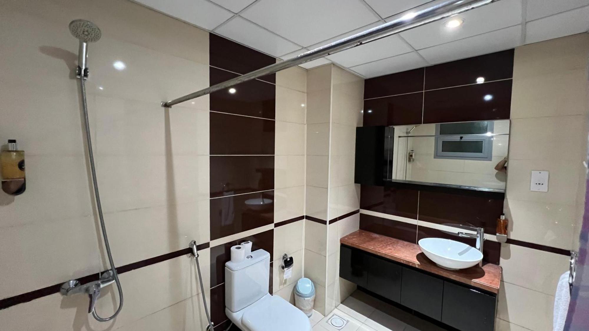 Premium Dubai Marina Two Bedroom Apartments With Sea View - Family Only Exterior photo