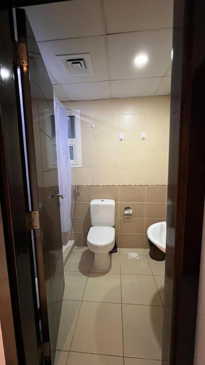 Premium Dubai Marina Two Bedroom Apartments With Sea View - Family Only Exterior photo