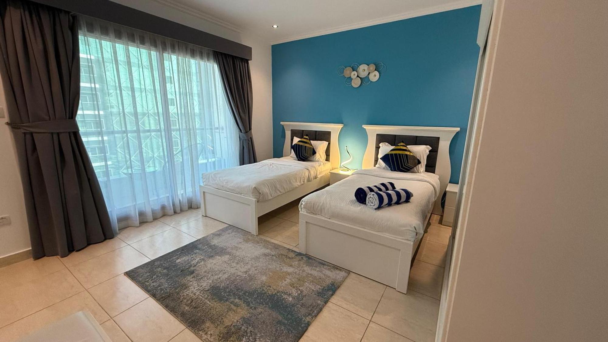 Premium Dubai Marina Two Bedroom Apartments With Sea View - Family Only Exterior photo